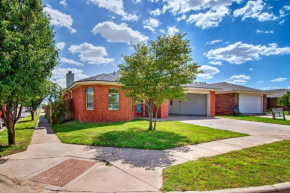 Pet-Friendly Lubbock Home with Yard - 6 Mi to TTU
